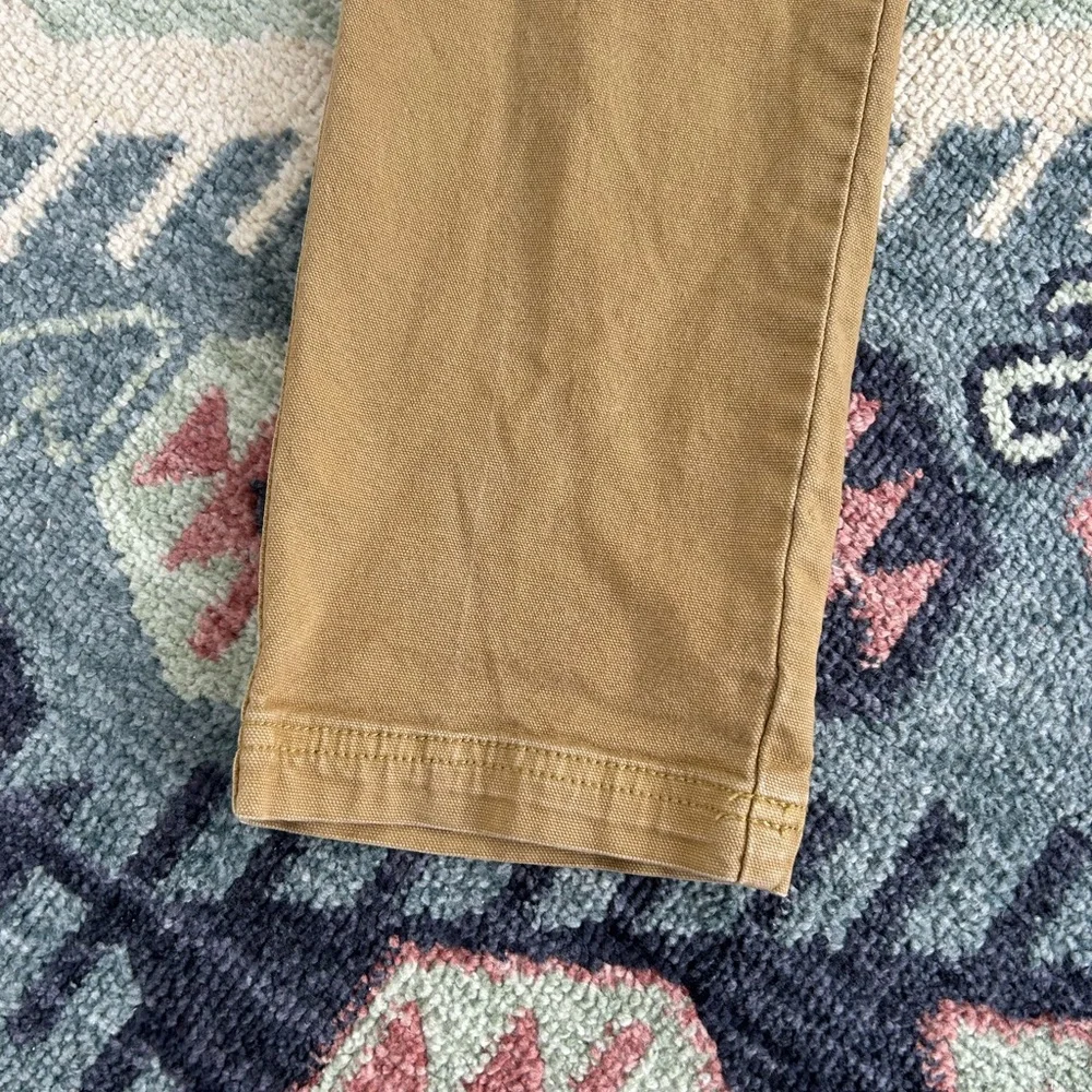 Universal Thread womens Khaki cropped Cargo Pants size 00/24R - Picture 2 of 5